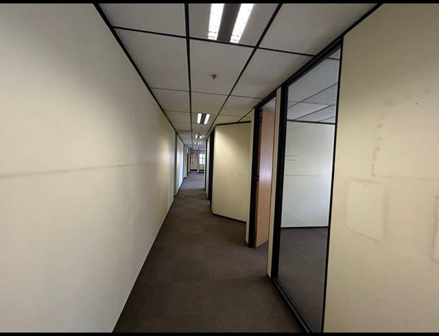 309M² OFFICE TO LET IN SANDTON CENTRAL